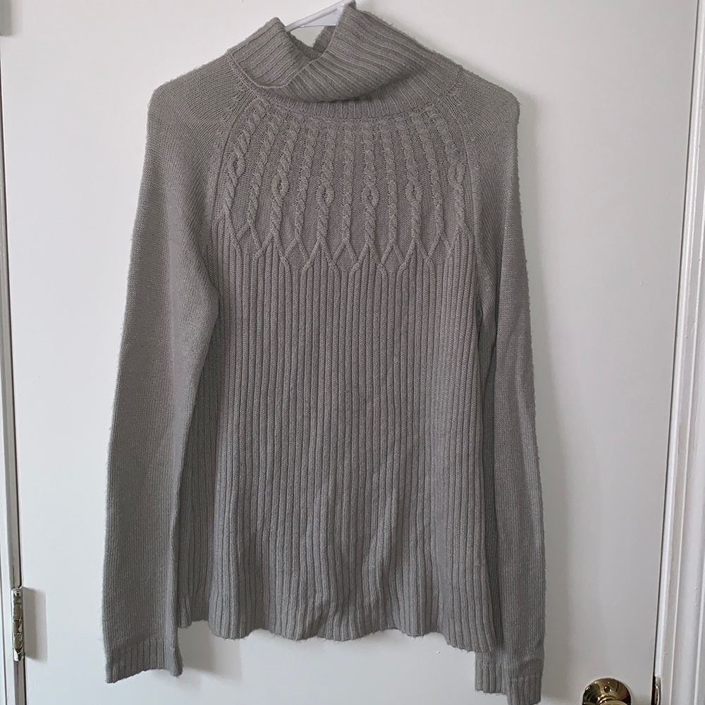 Long sleeve knitted style turtleneck